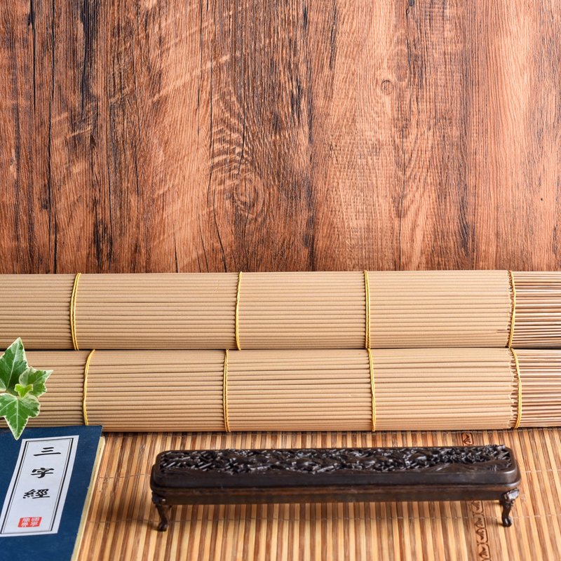 Golden Lotus concept | Agarwood incense stick 50 cm | 250 stick 1 box