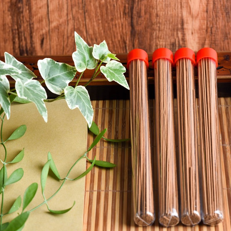 Red Lotus concept | Agarwood incense solid stick 20 cm | 70 sticks 1 tube | 45 mins per stick