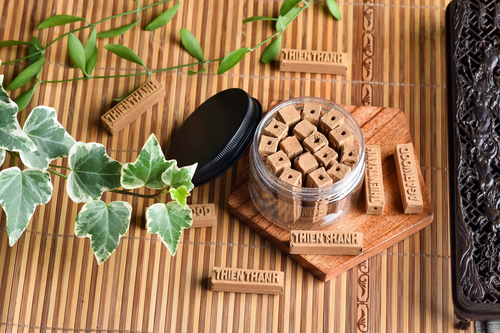 Red Lotus special solid agarwood incense bars 16 pcs