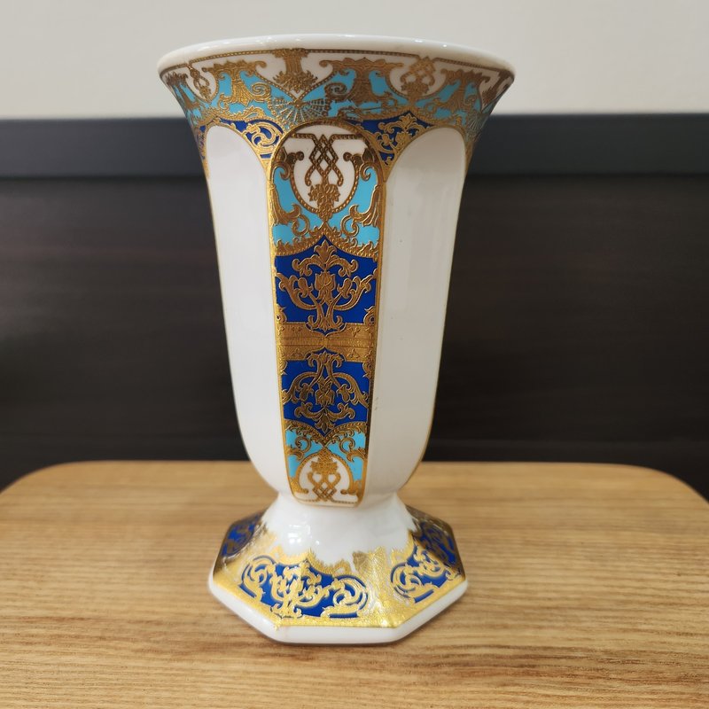 Ceramic censer | Premium quality | White color and elegant pattern | Sutiable for charcoal